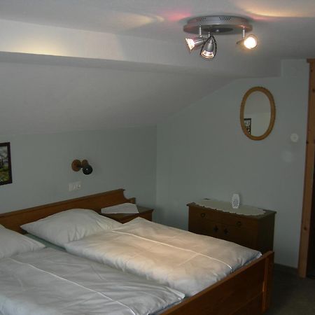 Apartamento Haus Mooshof Lermoos Exterior foto